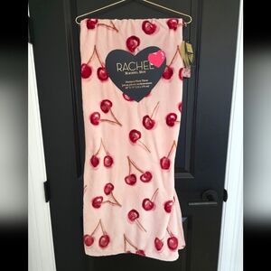NWT Rachel Roy Pink Cherry Oversized Plush Throw